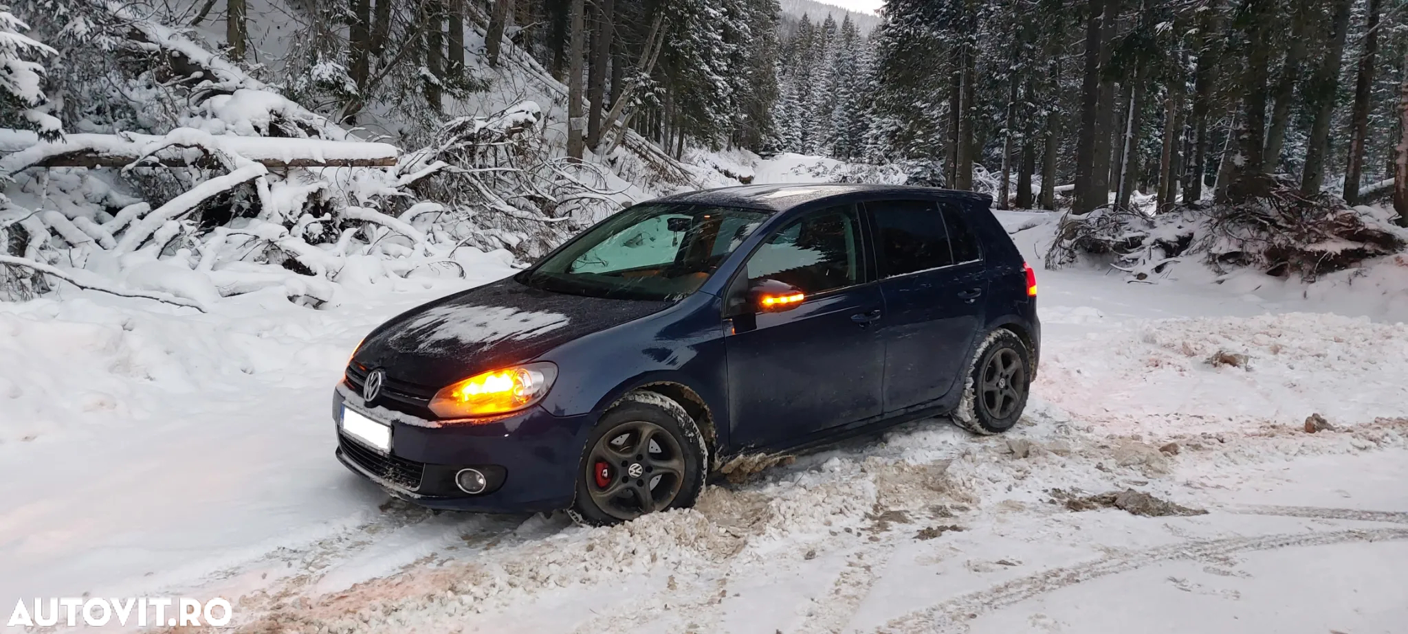 Volkswagen Golf 1.6 TDI DPF Highline - 20