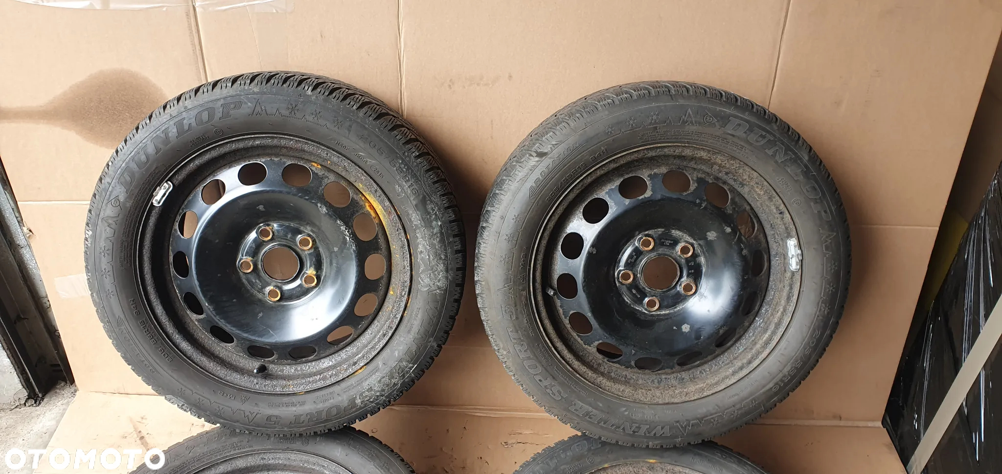 Felgi stalowe z oponami 6,5J ET46 5x112 205/55 R16 KBA43930 - 4