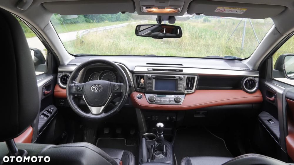 Toyota RAV4 2.0 D-4D Prestige - 18