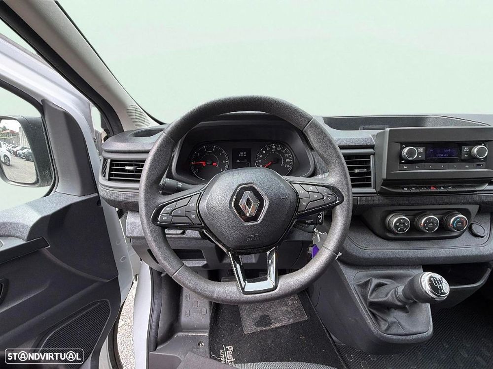 Renault Trafic - 7