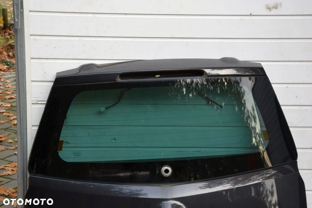 Opel Agila B II 08- Klapa bagażnika tył ZCEB czarna bez korozji - 5