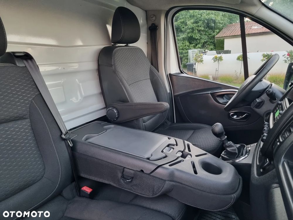 Opel VIVARO L2H1 - 15