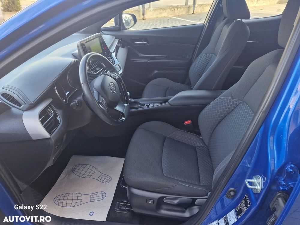 Toyota C-HR 1.8 HSD 4x2 CVT C-ult - 9