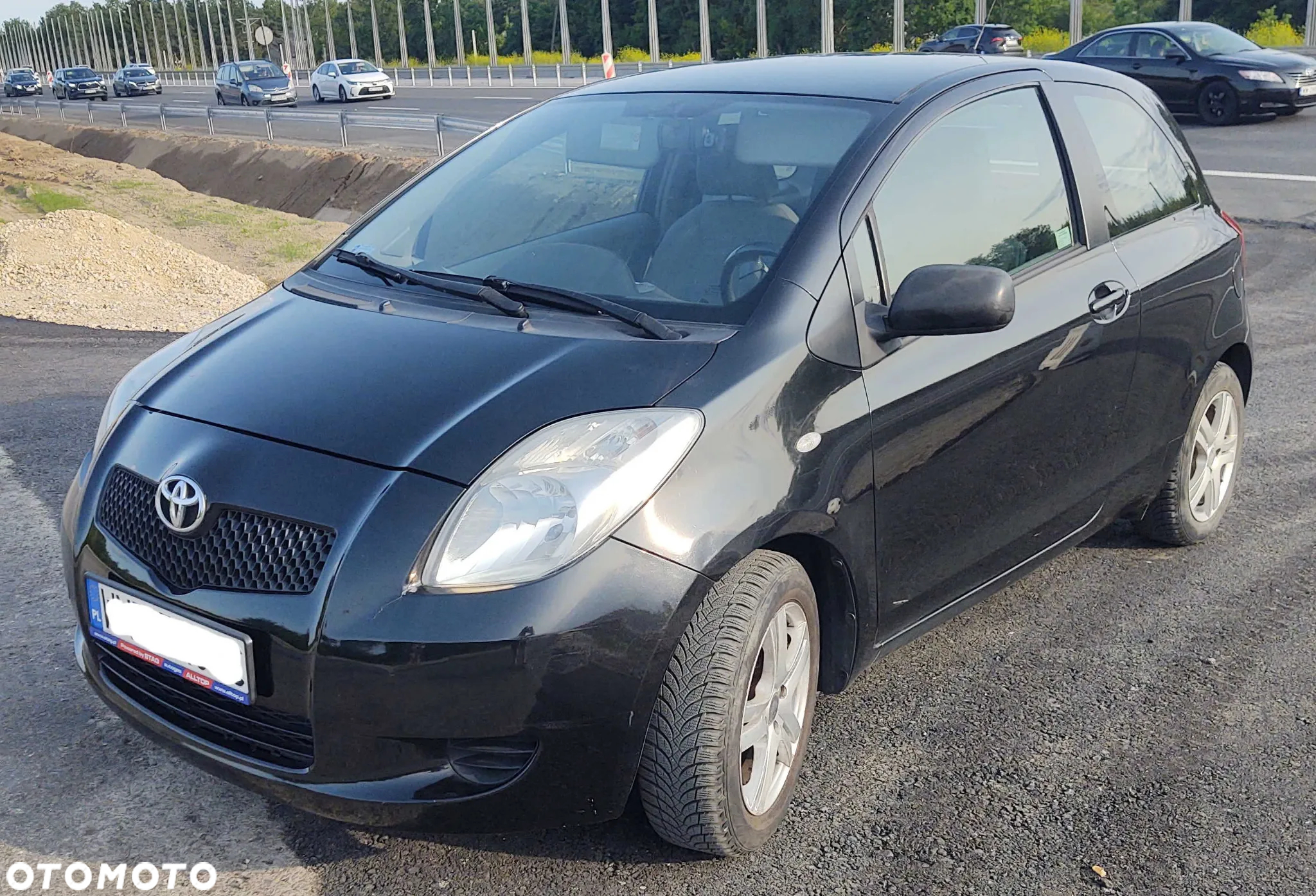 Toyota Yaris 1.3 Sol - 8