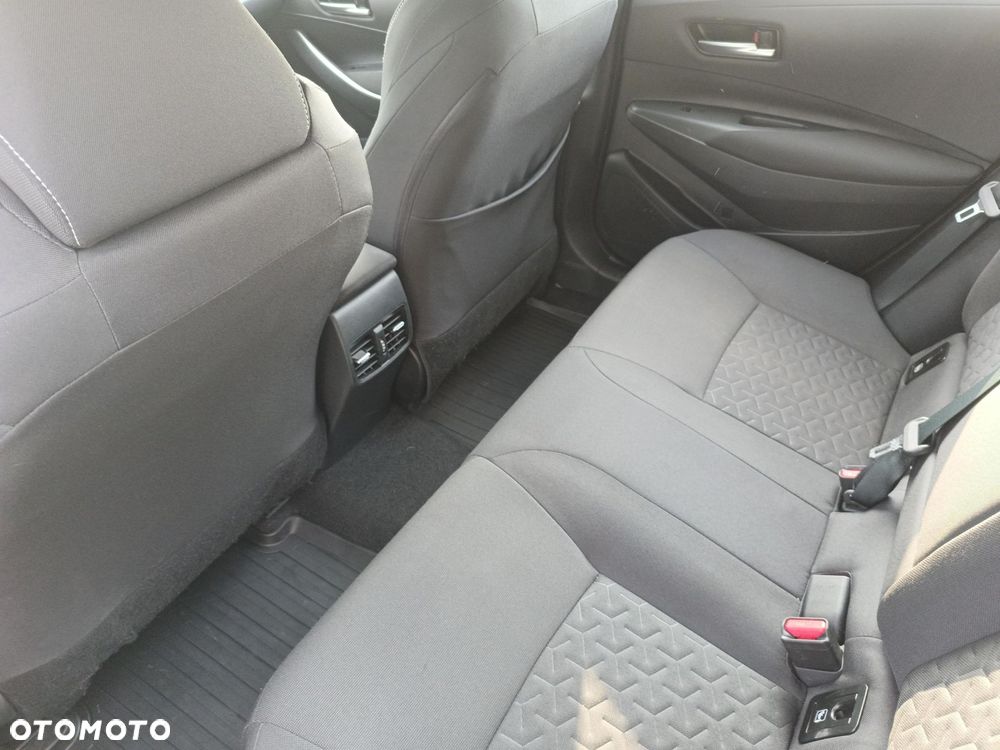 Toyota Corolla 2.0 Hybrid Comfort - 11