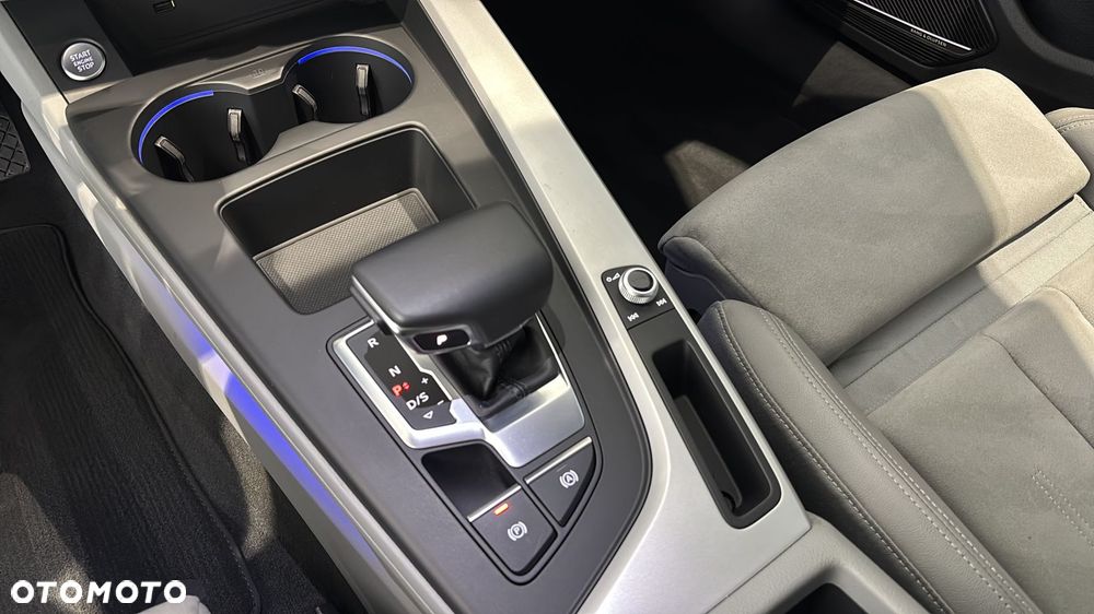 Audi A4 Allroad - 16
