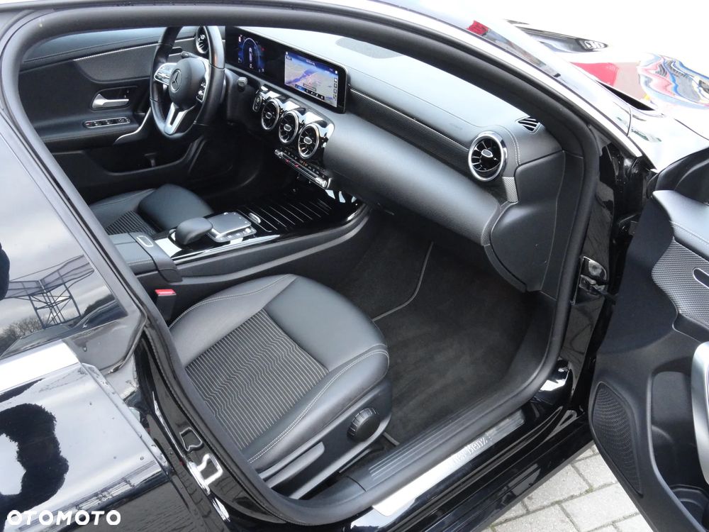 Mercedes-Benz CLA 200 d 8G-DCT Edition Progressive Line - 9