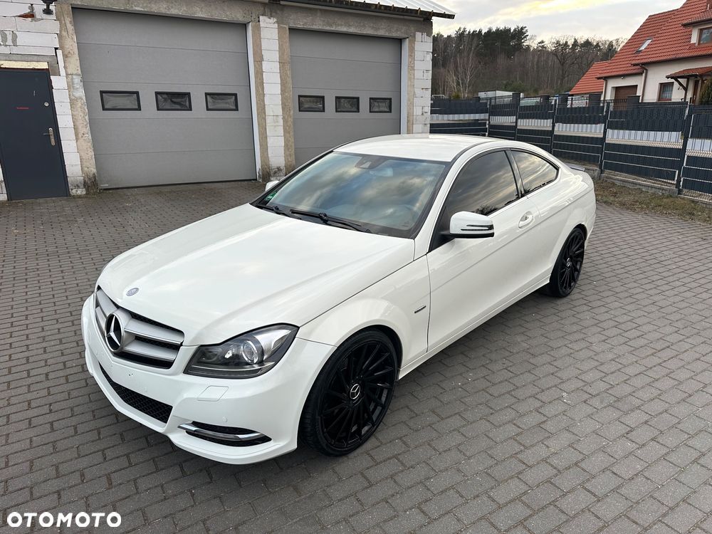 Mercedes-Benz Klasa C 220 CDI DPF Automatik Avantgarde - 8