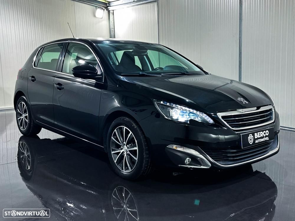 Peugeot 308 1.2 PureTech Allure - 4