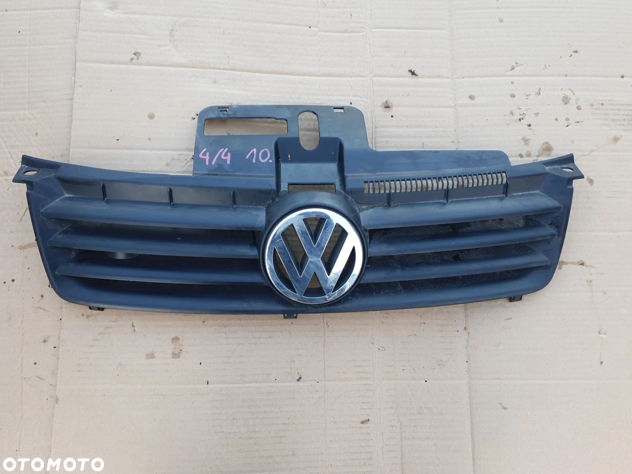 GRILL ATRAPA PRZÓD ORYGINAŁ VOLKSWAGEN POLO 9N - 1
