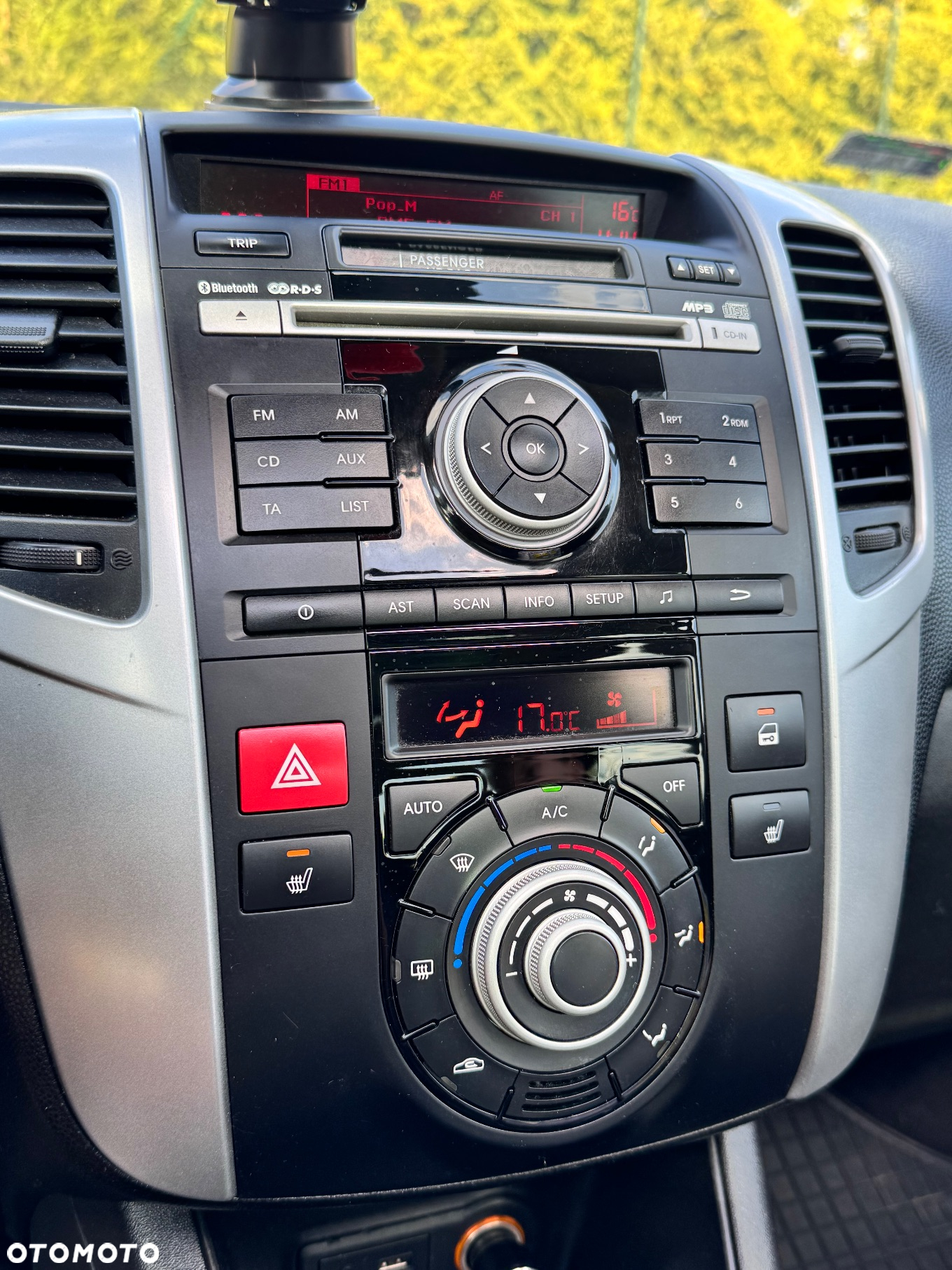 Kia Venga - 19