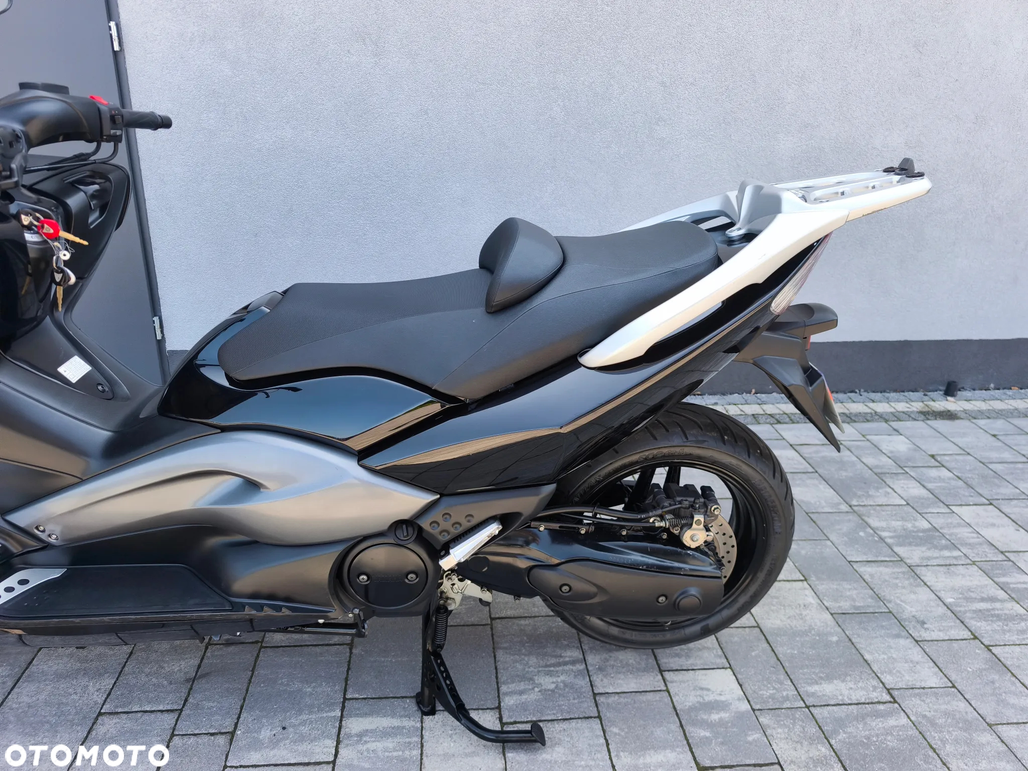 Yamaha Tmax - 15