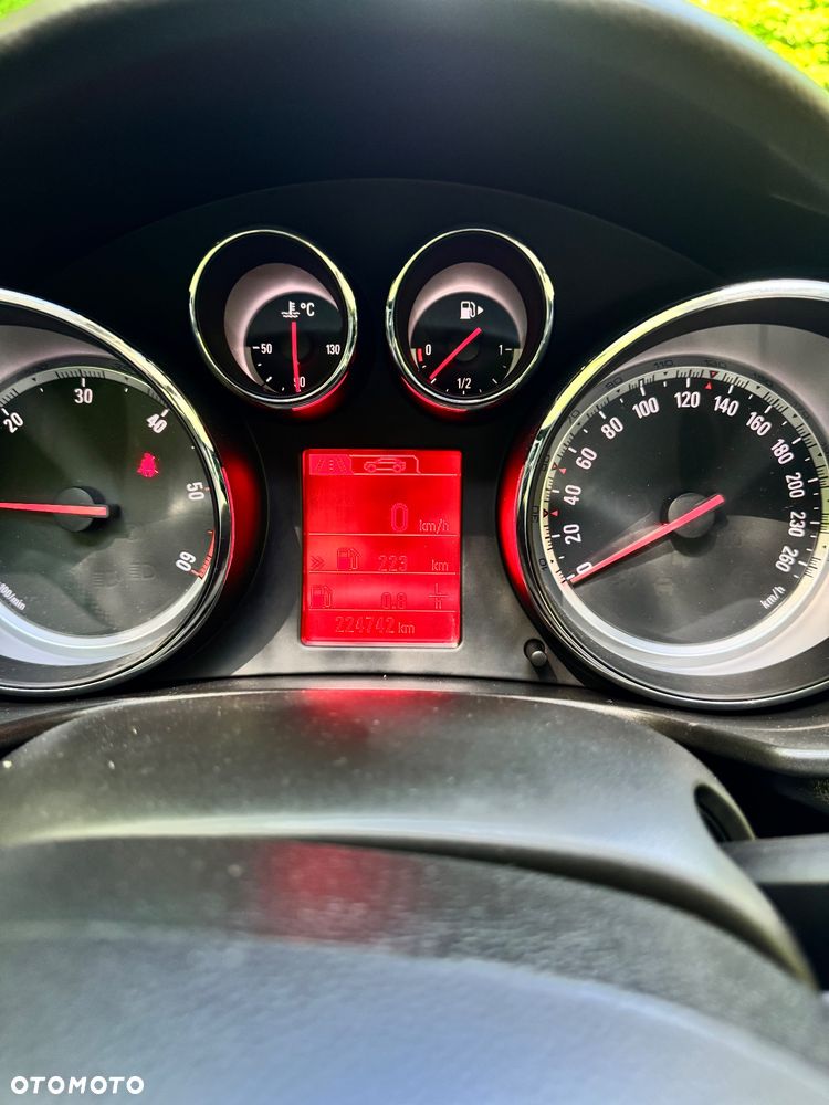 Opel Insignia 2.0 CDTI Edition - 4