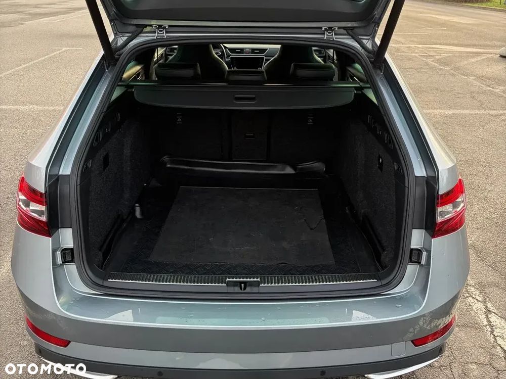 Skoda Superb 1.8 TSI Sportline DSG - 15