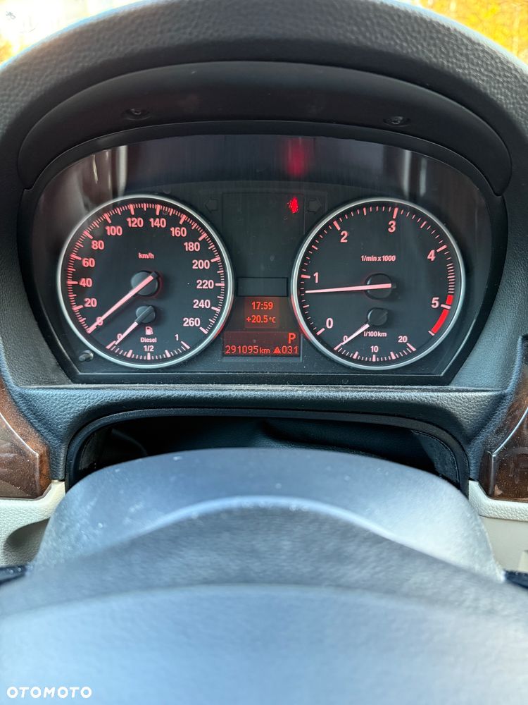 BMW Seria 3 - 12
