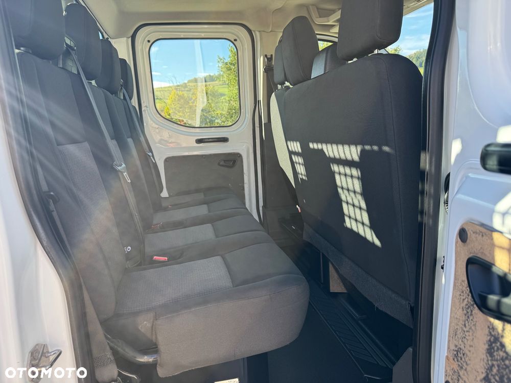 Ford Transit - 15