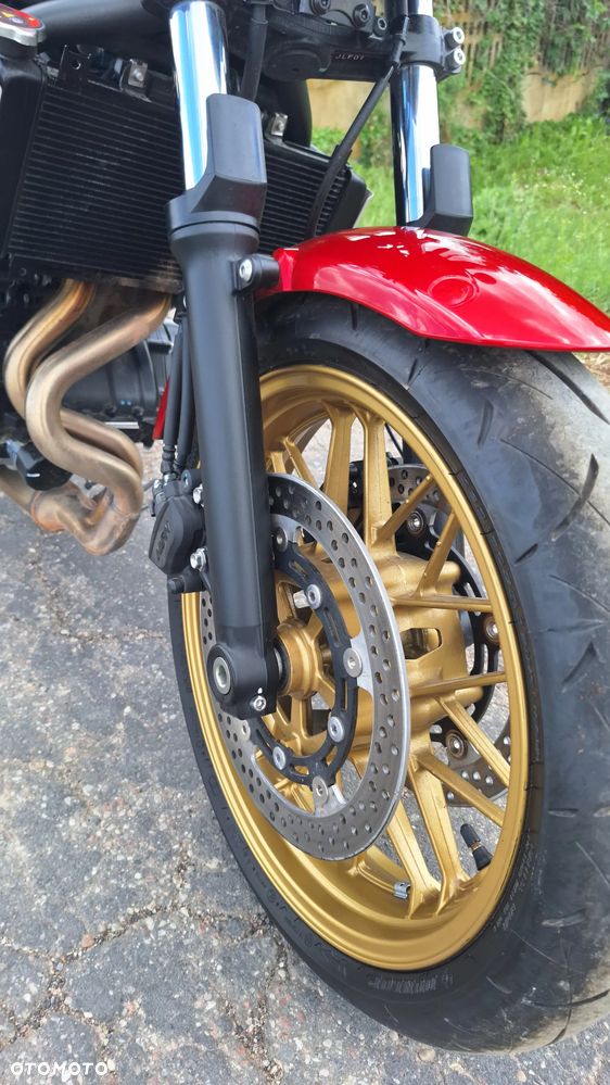 Kawasaki Z 650 RS - 12