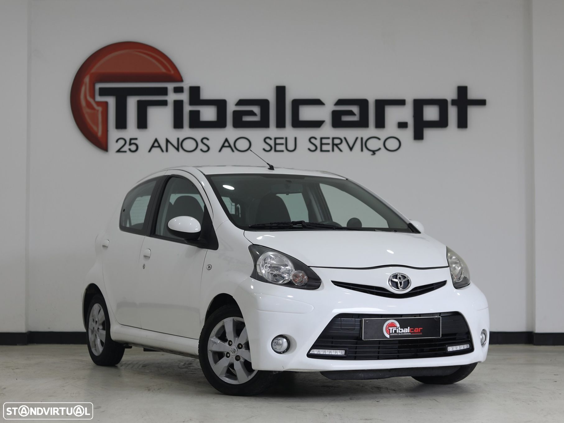 Toyota Aygo 1.0 X-Play+AC - 1