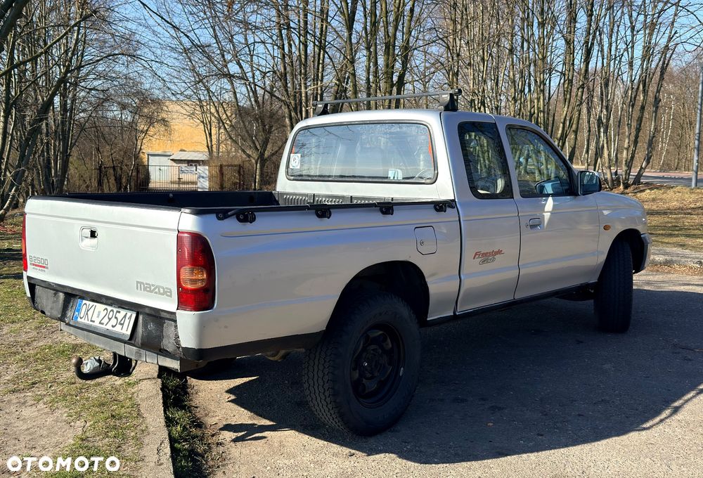 Mazda Seria B - 6