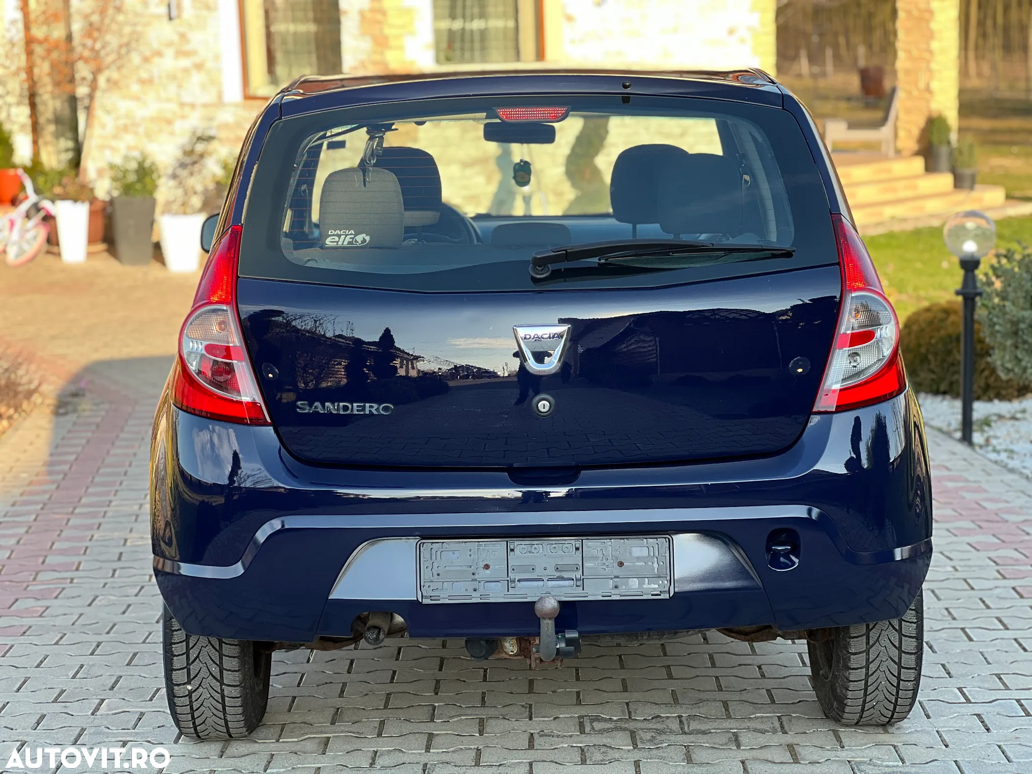 Dacia Sandero 1.2 - 10