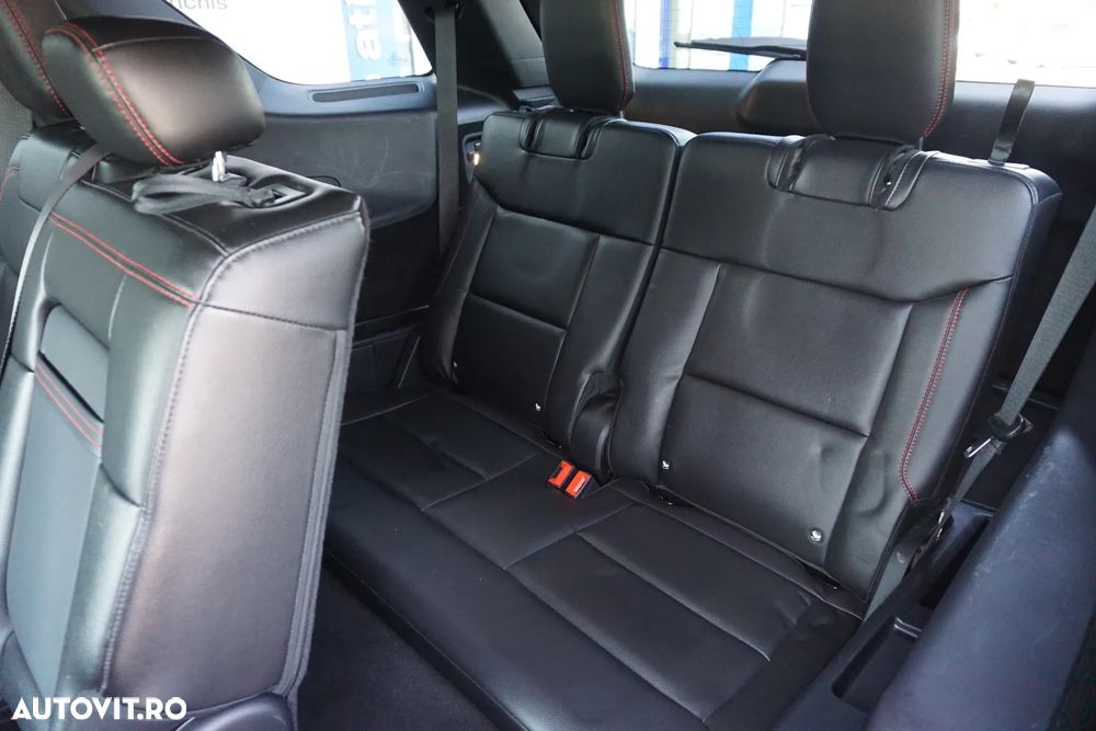 Ford Explorer 3.0 PHEV ST-Line - 26