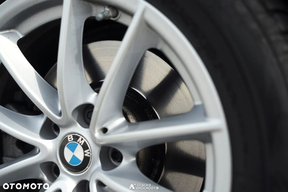 BMW Seria 5 520d - 10