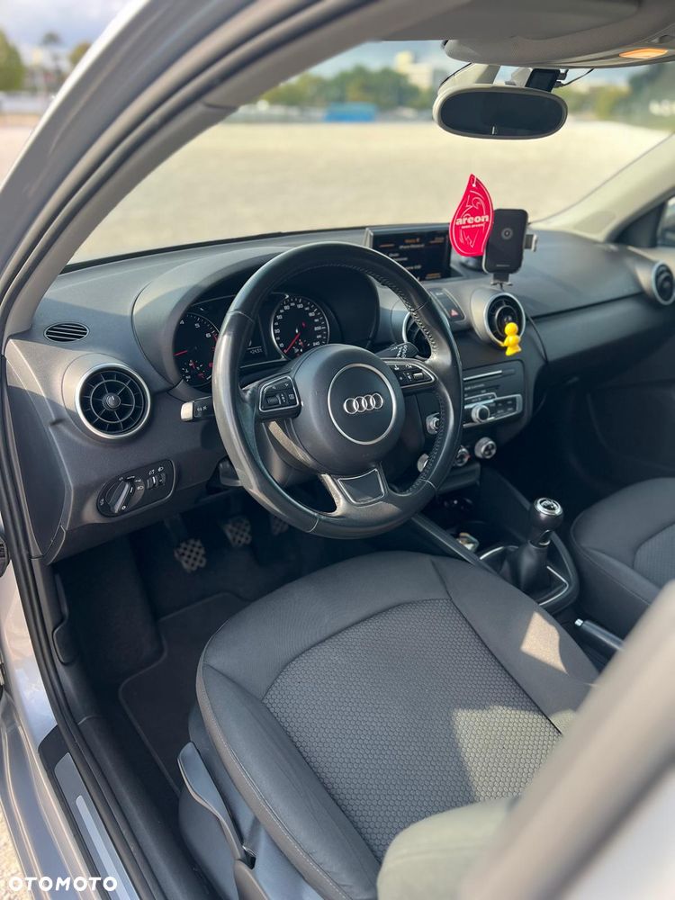 Audi A1 Sportback 1.0 TFSI ultra - 5