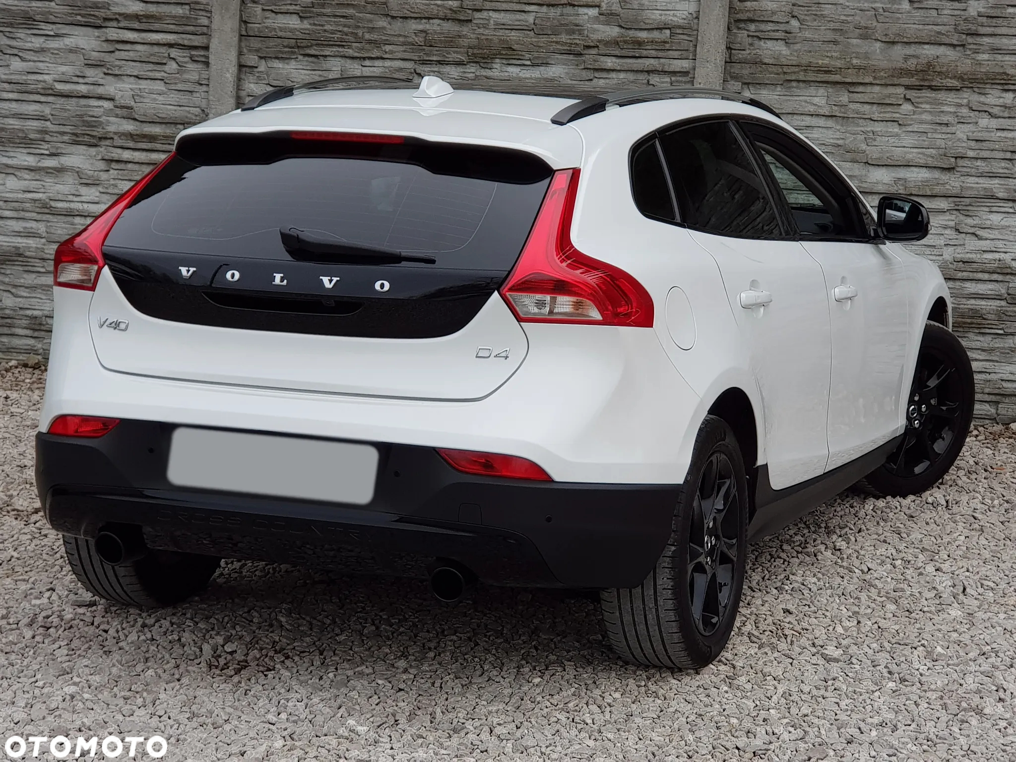 Volvo V40 Cross Country - 2