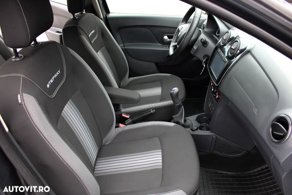 Dacia Sandero 0.9 Stepway - 27