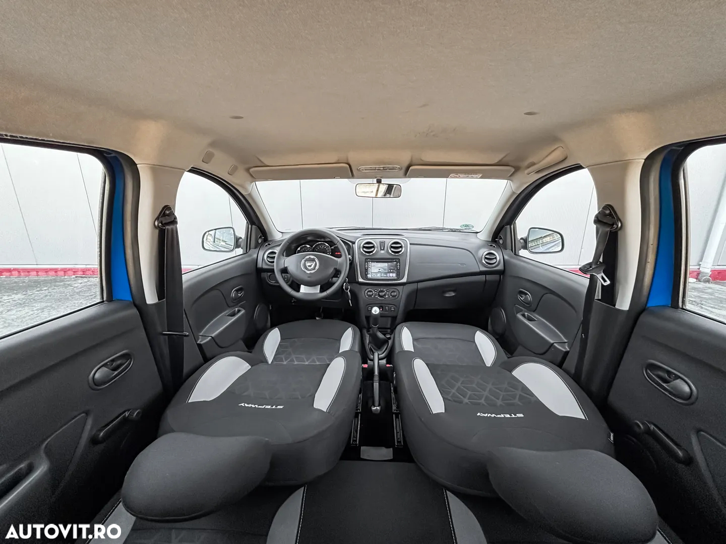 Dacia Sandero - 6