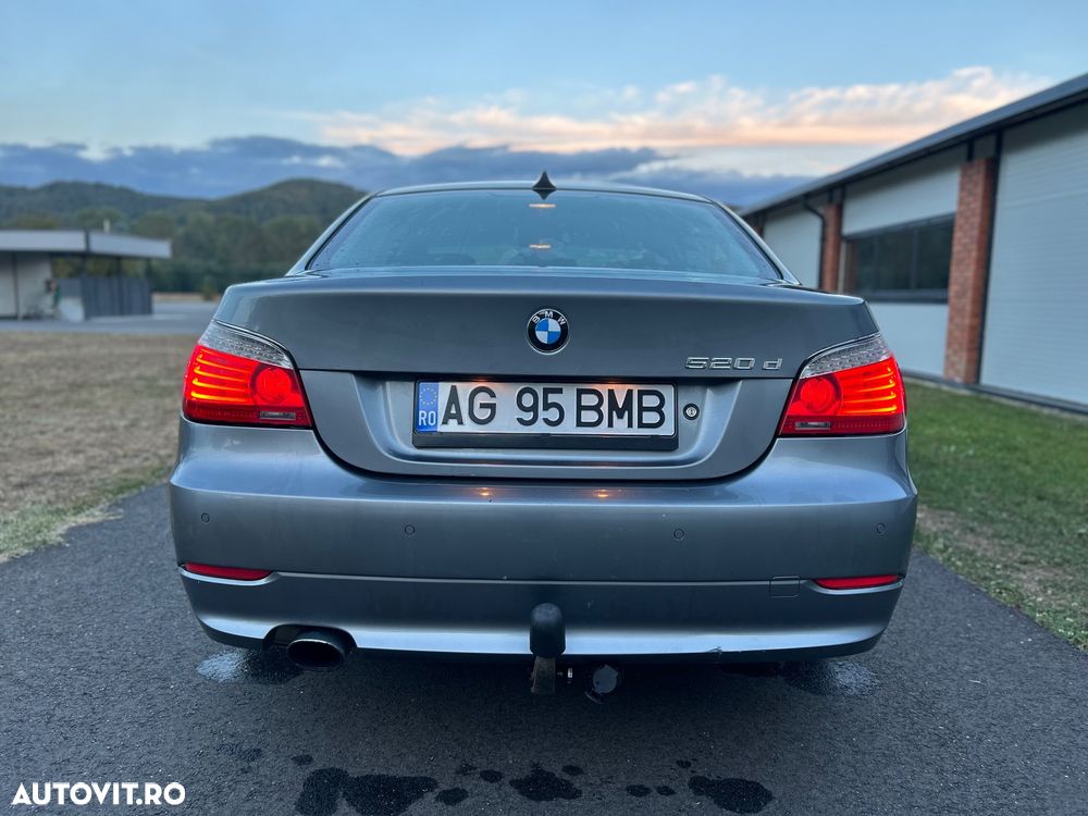 BMW 5 Series 2009 — imagine 4