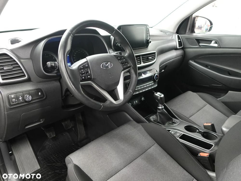 Hyundai Tucson 1.6 GDI BlueDrive Comfort 2WD - 18