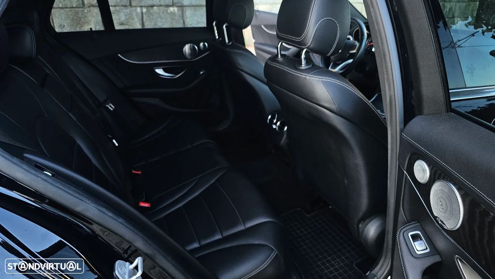 Mercedes-Benz C 300 h AMG Line - 15