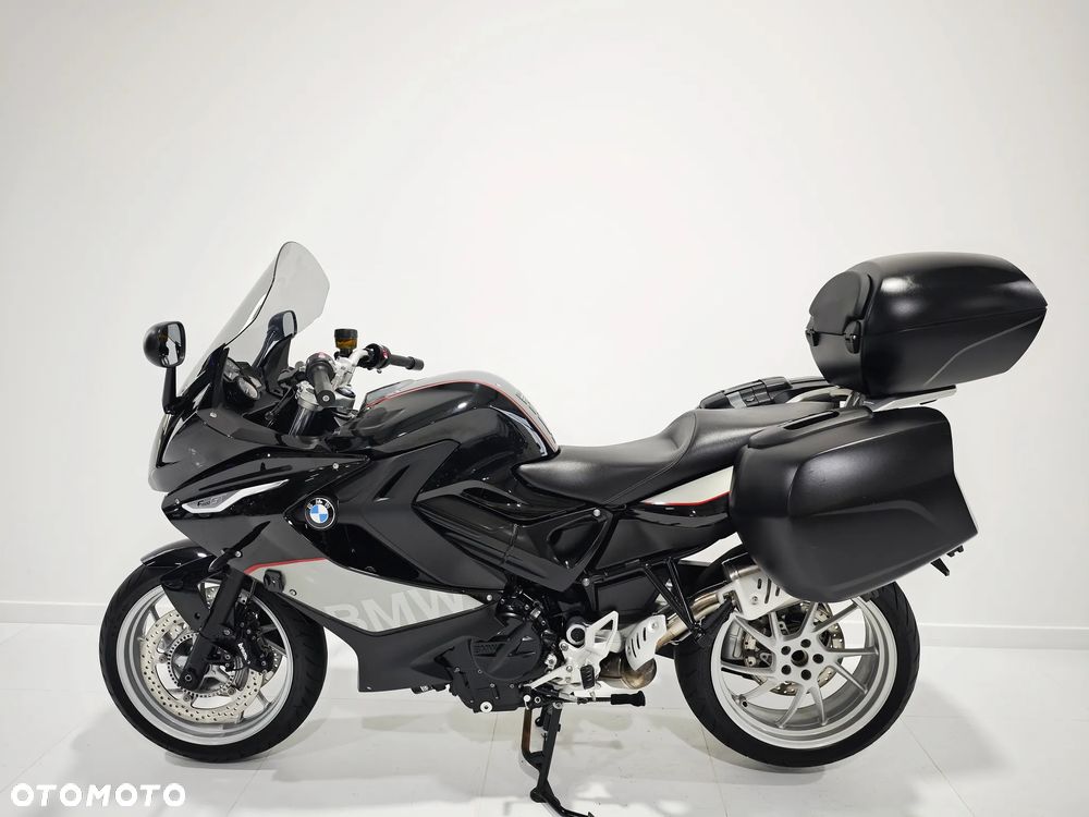 BMW F - 5
