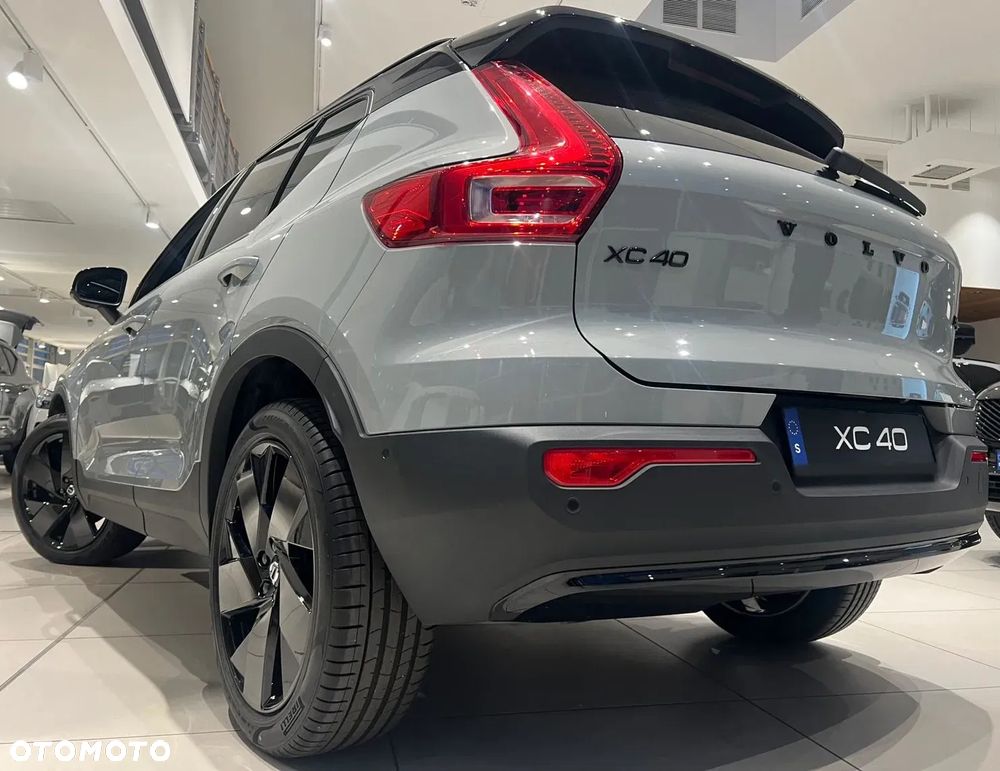 Volvo Xc 40 2025 photo 3