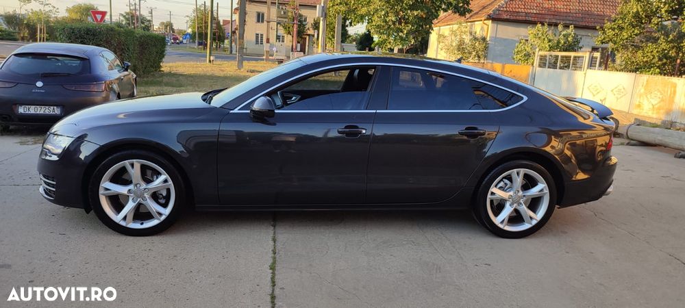 Audi A7 Sportback - 13