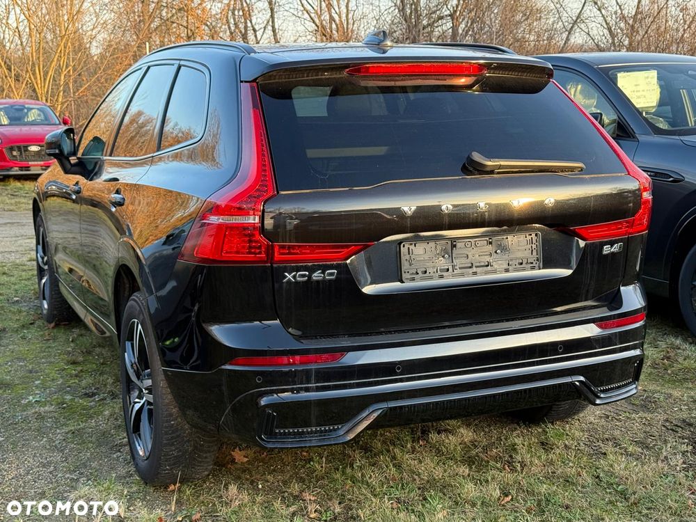 Volvo XC 60 B4 D AWD Geartronic RDesign - 3