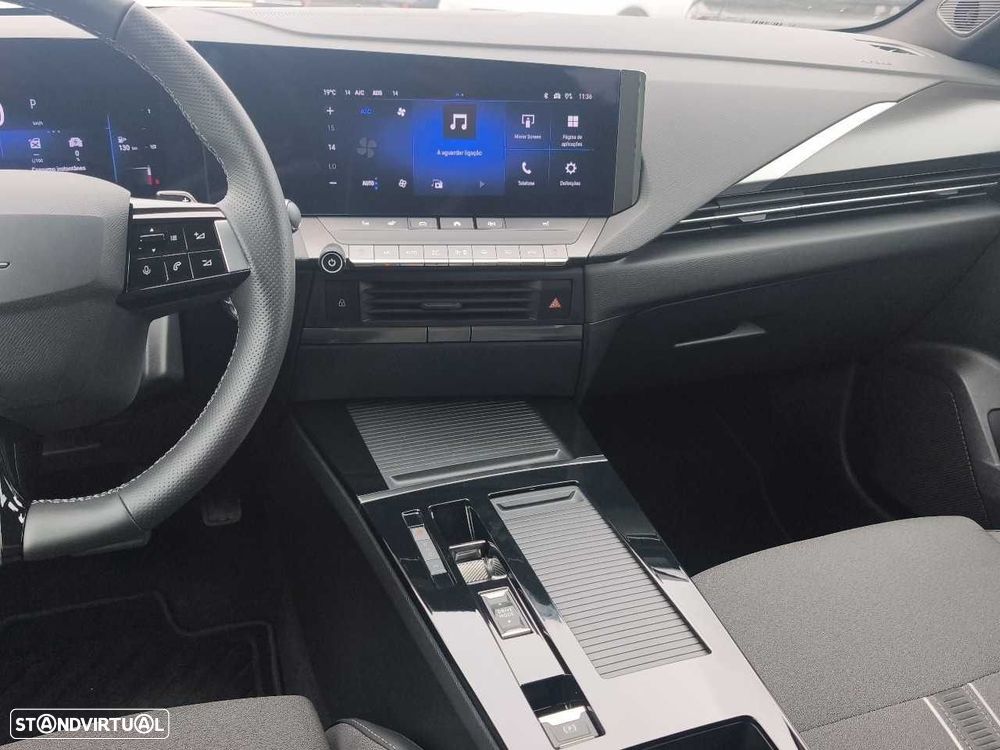 Opel Astra 1.2 T GS Aut. - 18