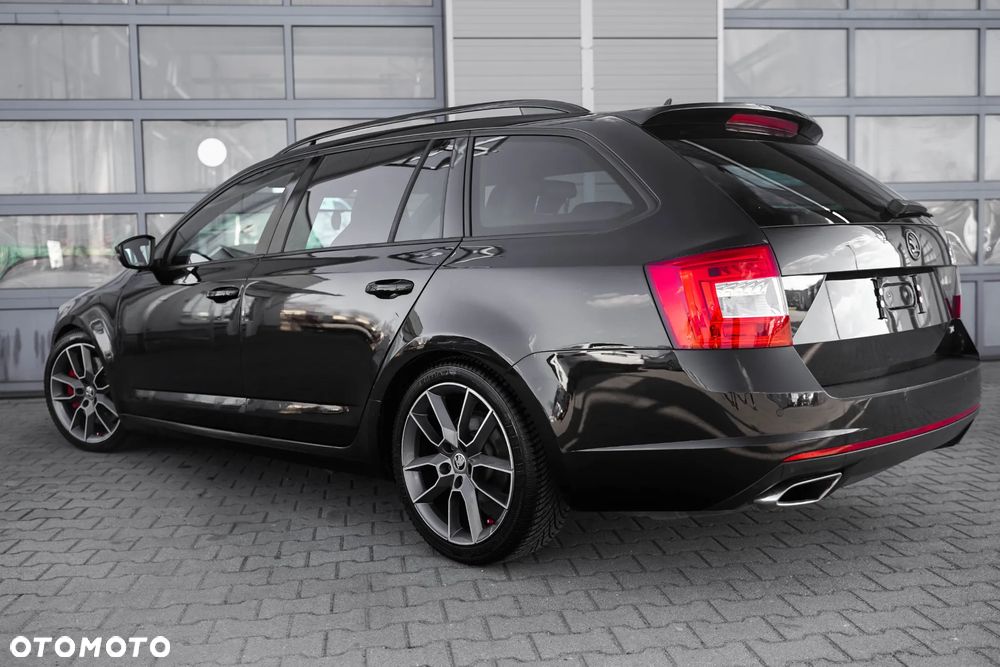 Skoda Octavia 2.0 TDI RS DSG - 10
