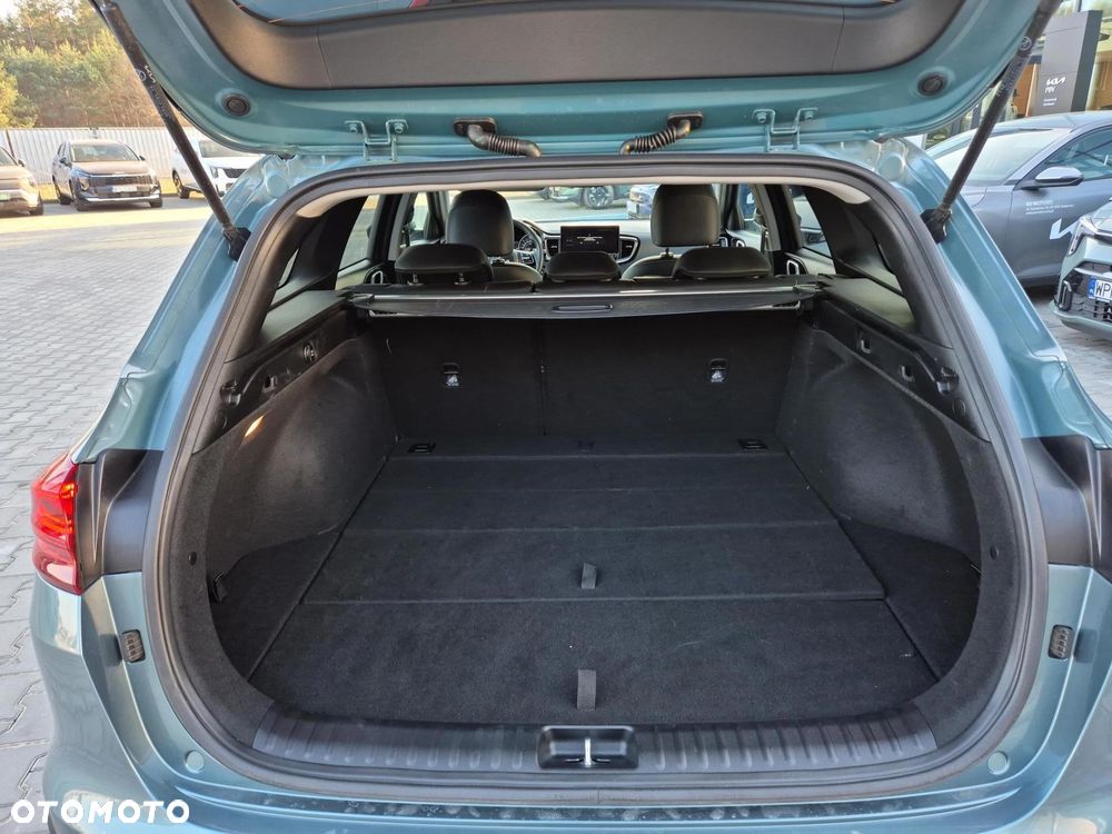 Kia Ceed 1.5 T-GDI Tribute DCT - 18