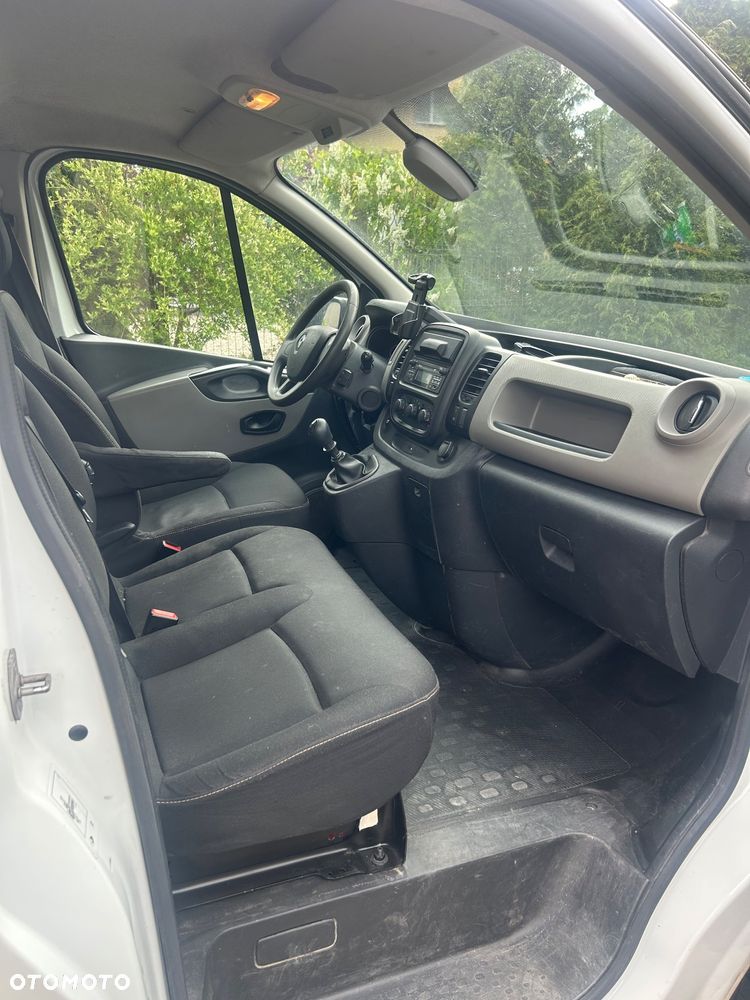 Renault Trafic 3 - 7