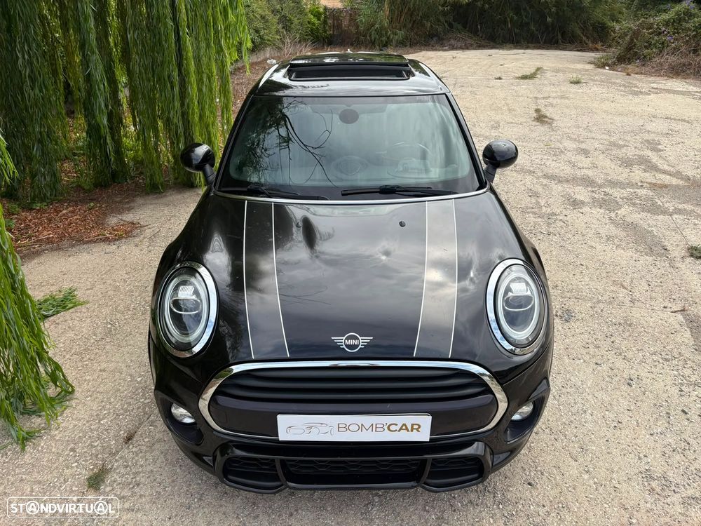 MINI 5 Portas Cooper D Aut. - 41