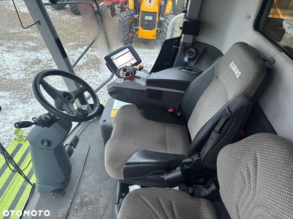 Claas Lexion 650 - 24