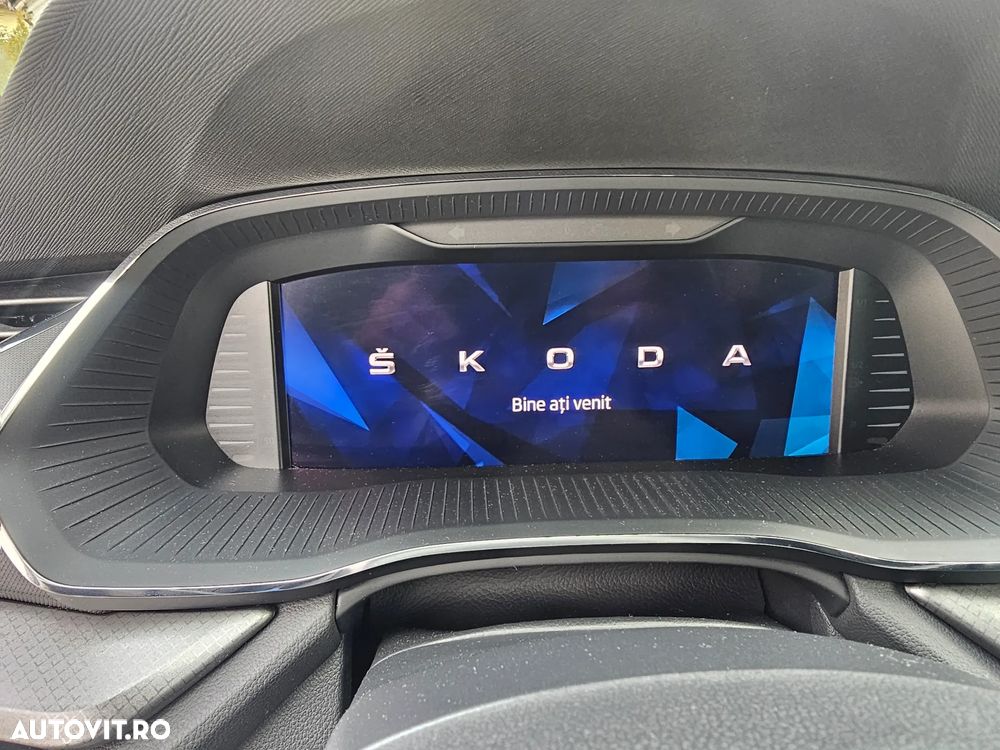 Skoda Octavia 2.0 TDI DSG Ambition - 5