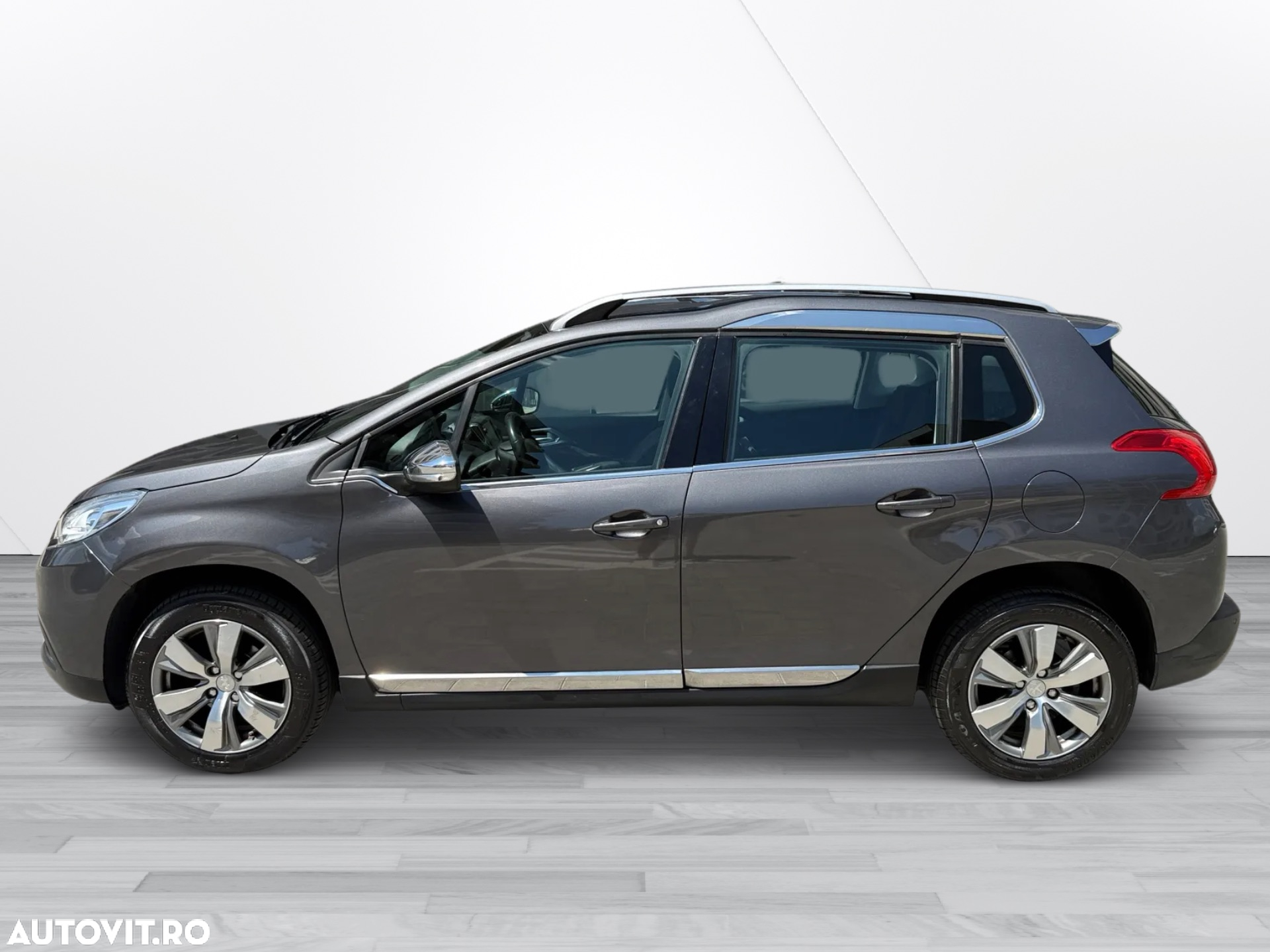 Peugeot 2008 1.2 VTi Allure - 5