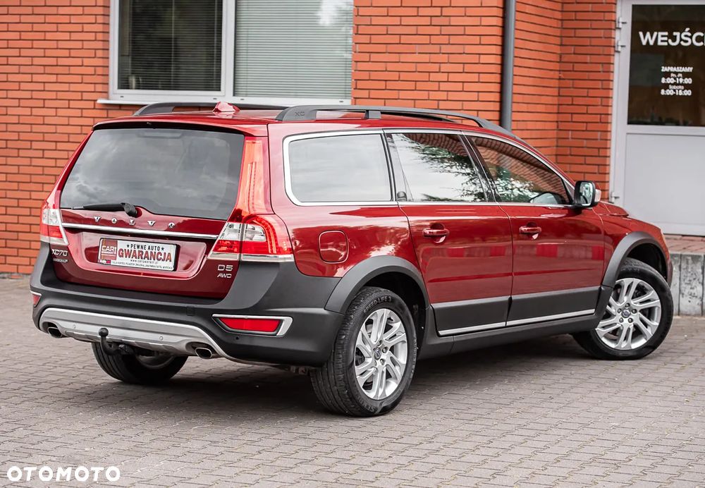 Volvo XC 70 D5 AWD Momentum - 14