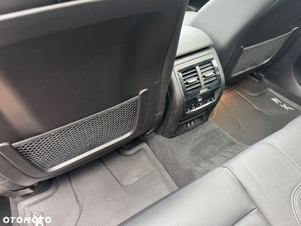 BMW X3 xDrive30i GPF Luxury Line - 14