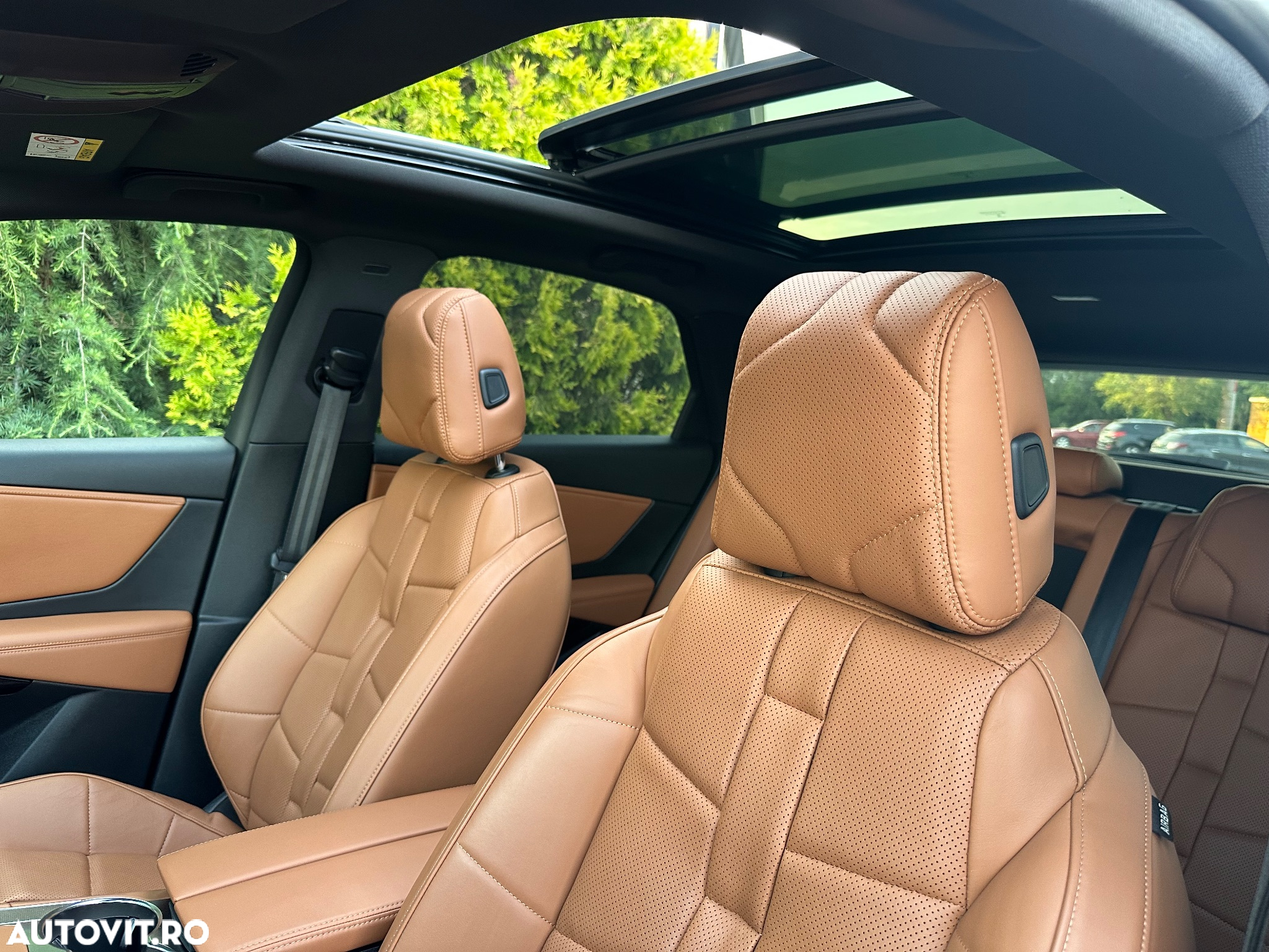 DS Automobiles DS 7 Crossback - 11