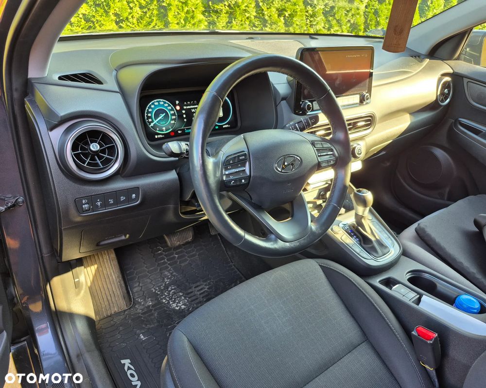 Hyundai Kona 1.6 T-GDI Premium DCT - 12