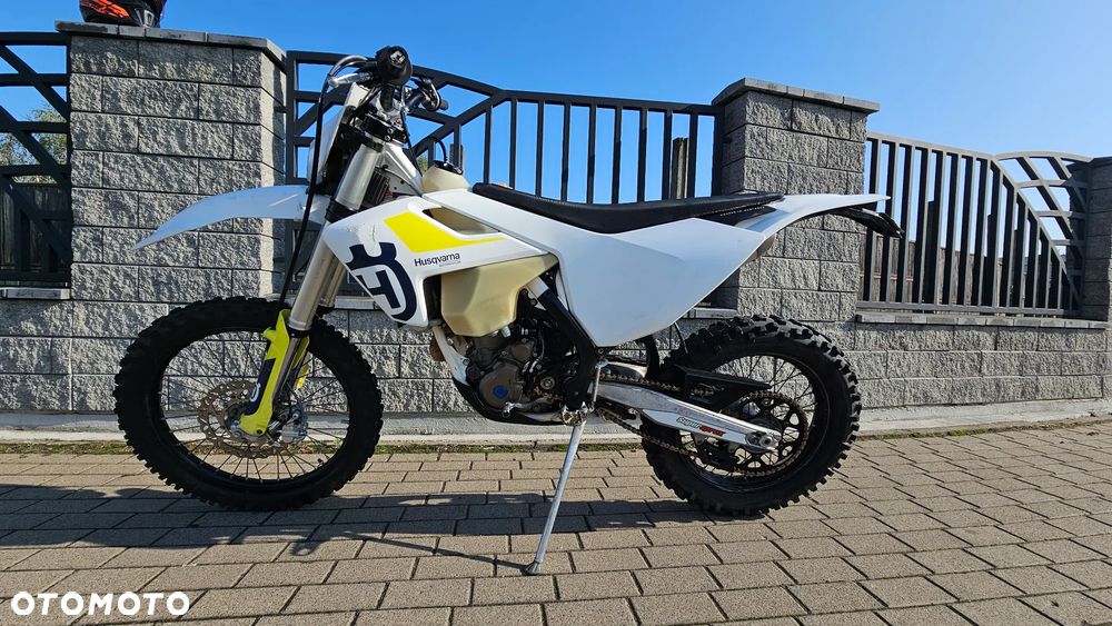 Husqvarna FE - 3